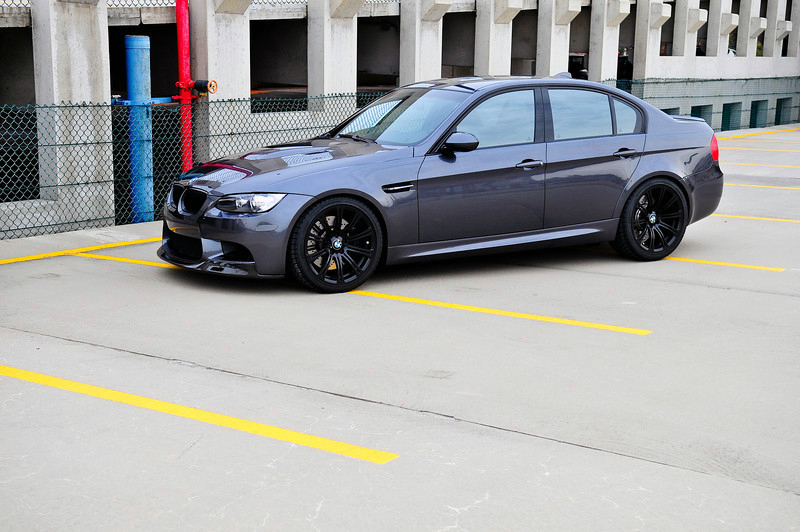 Ceramic Car Window Tint Installation Service Chicago, IL
