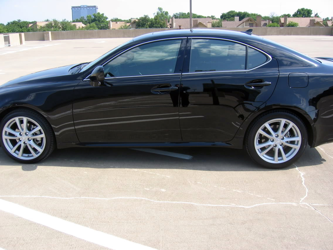 Ceramic Car Window Tint Installation Service Chicago, IL