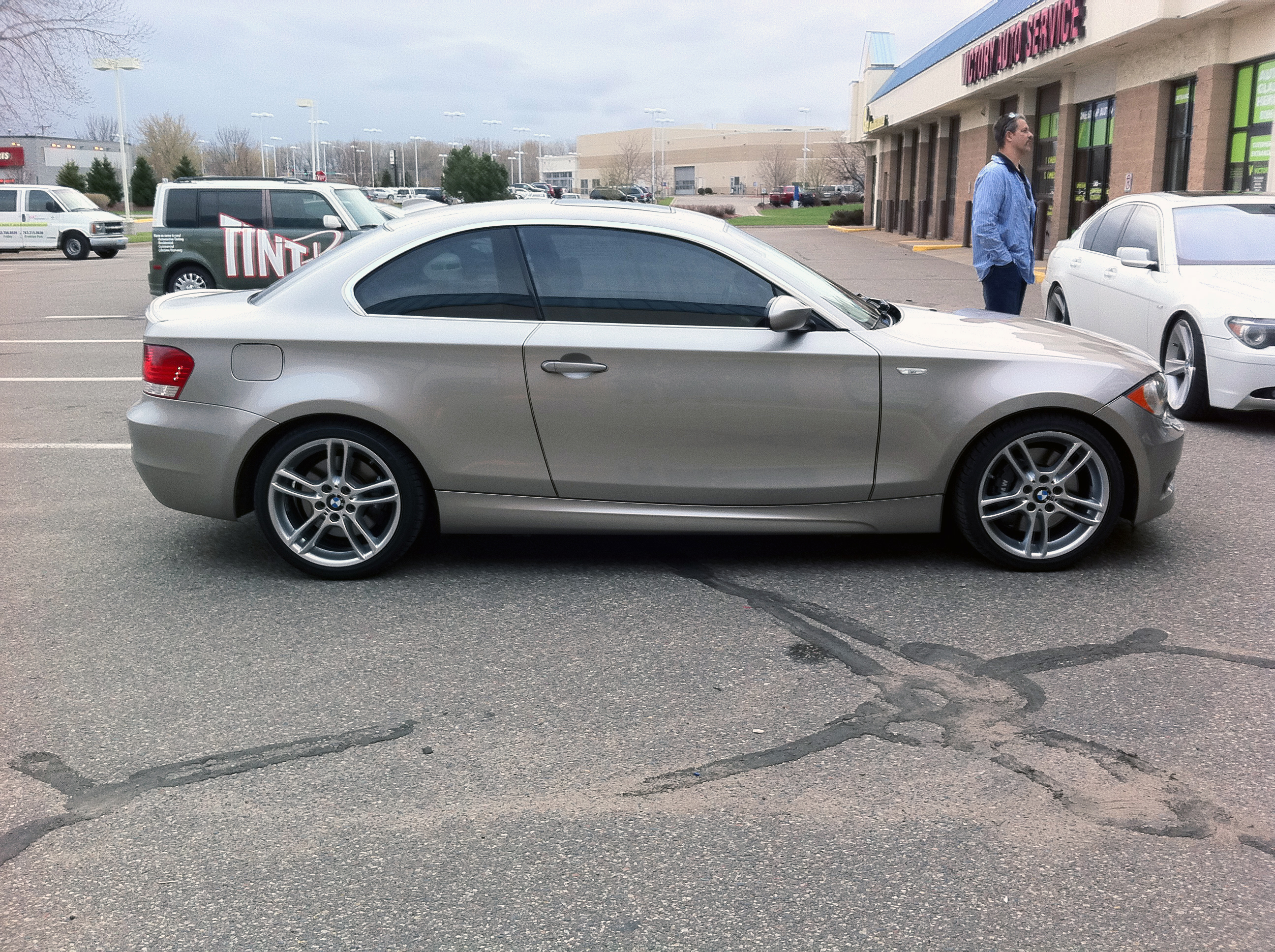 Ceramic Car Window Tint Installation Service Chicago, IL Ceramic Car Window Tint Installation Service Chicago, IL