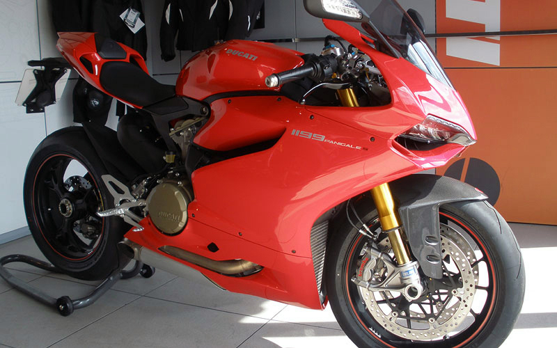 Motorcycle Paint Protection - TintingChicago.com