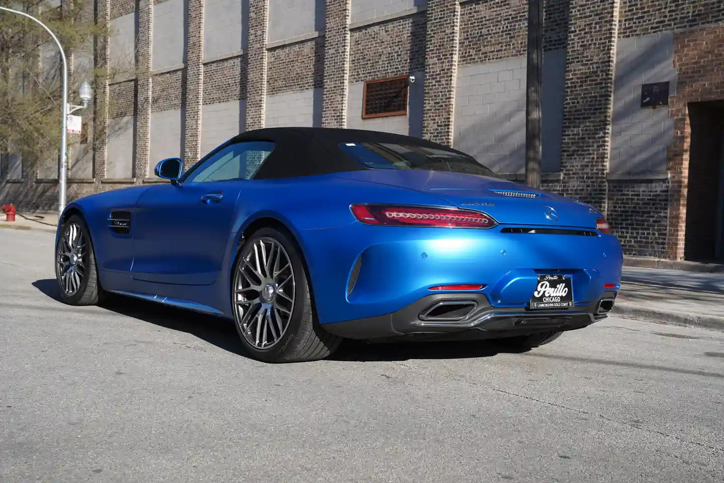 Get Matte Blue Vinyl Wrap: a Stunning Look & the Ultimate Protection