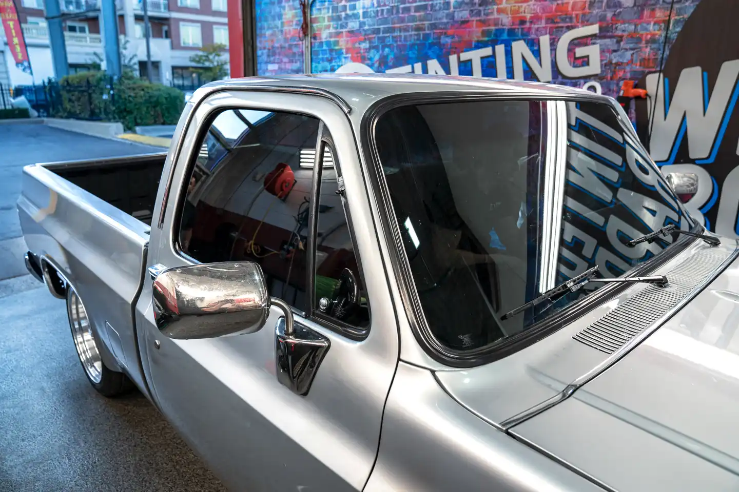 Truck Window Tinting in Chicago: Your Truck Deserves the Best