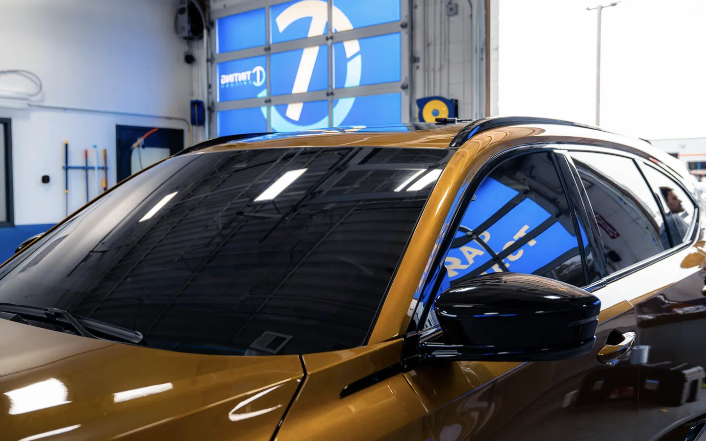 Clear window tint: Protect Your Car in Just 1,5 hrs